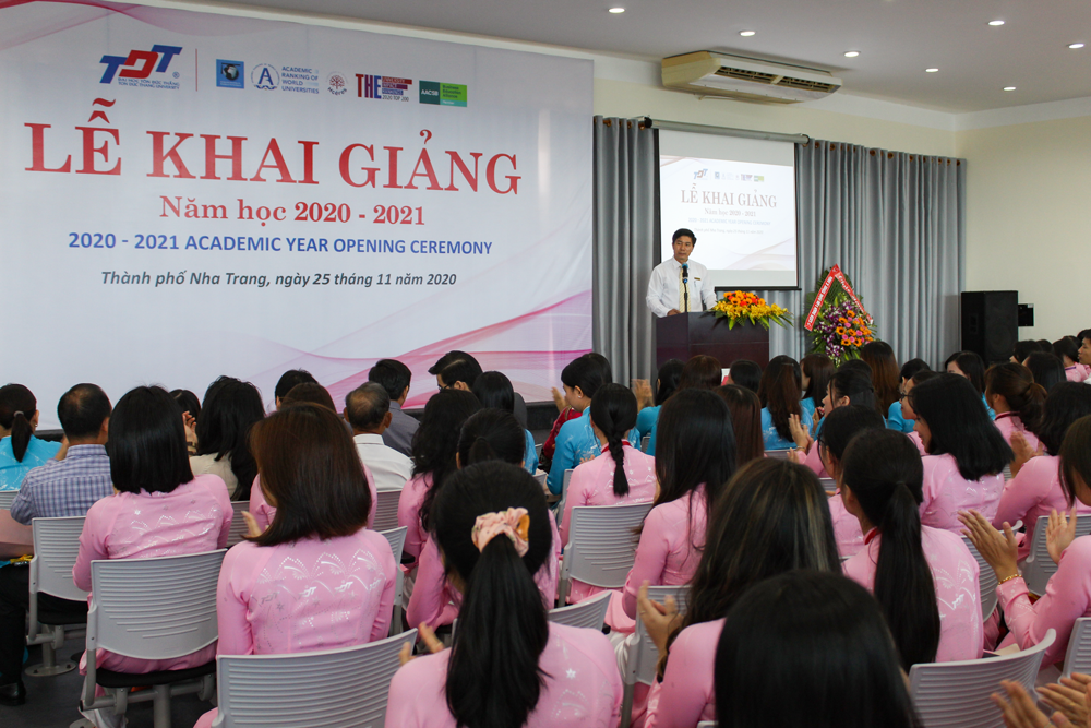 Thầy Lê Công An, Phó Trưởng ban quản trị cơ sở Nha Trang phát biểu khai mạc