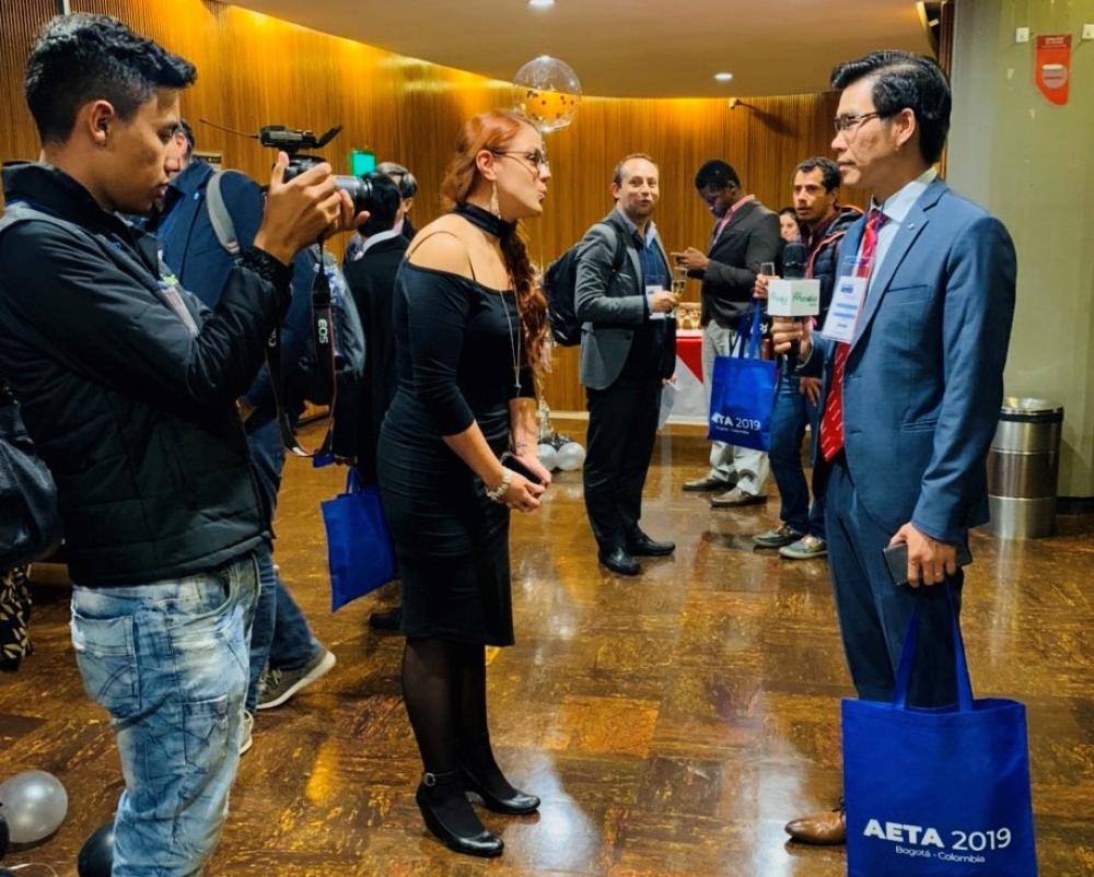 TS. Trần Trọng Đạo trả lời truyền thông về lịch sử hình thành AETA và các hoạt động của Hội thảo