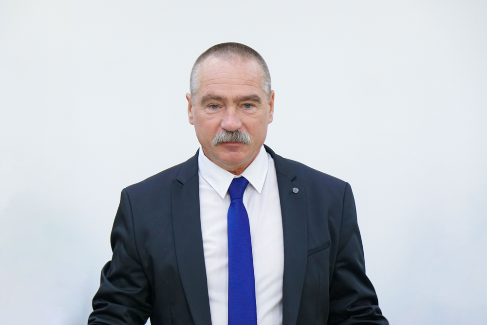 GS. Ladisilav Vasevic, Hiệu trưởng Trường chuyên Mactini phát biểu cảm nghĩ sau chuyến tham quan TDTU