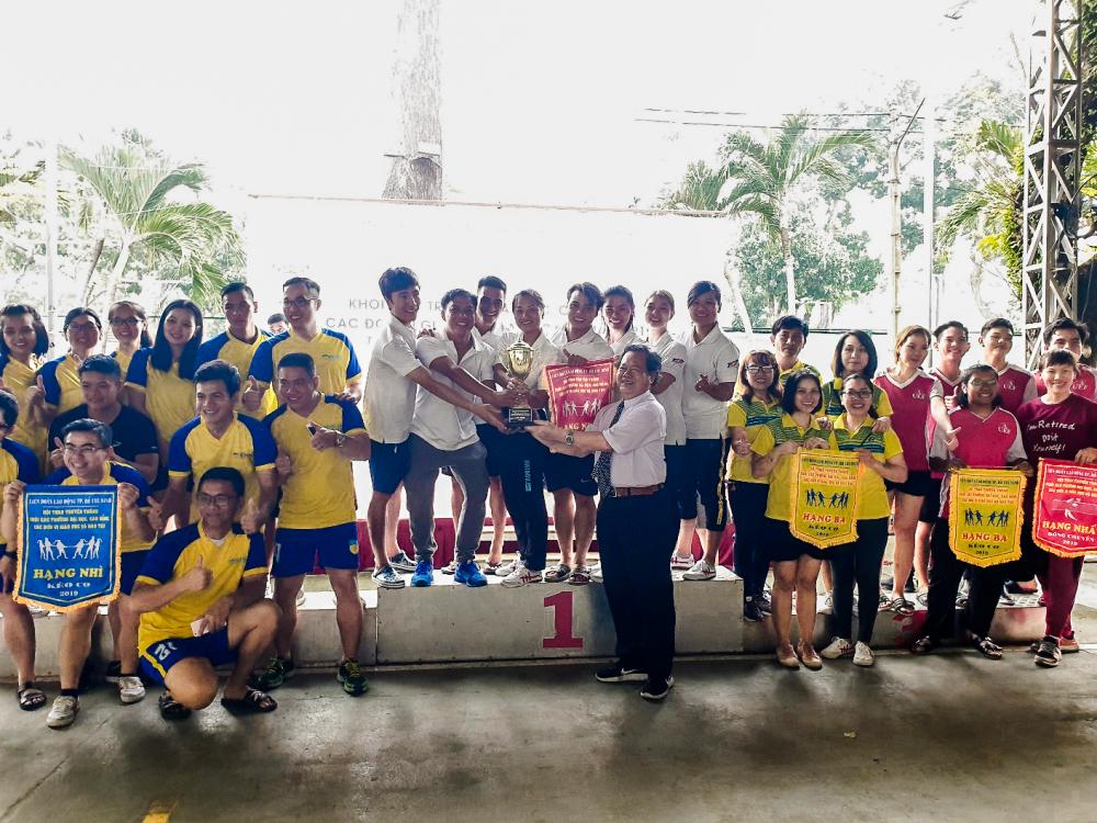 Vận động viên Phan Thành Việt đoạt Giải nhì môn Cờ tướng