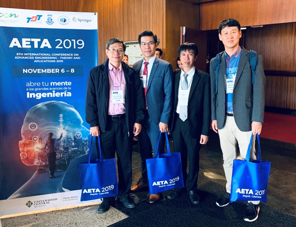 Các đại biểu tham dự Hội thảo