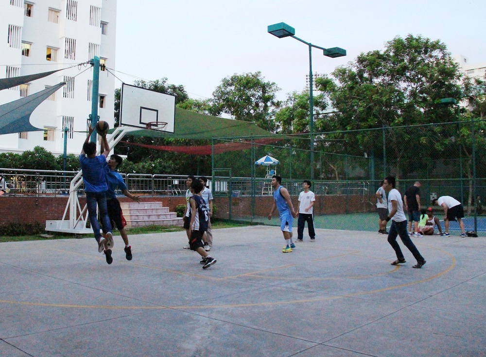 Sinh viên nội trú tham gia câu lạc bộ thể dục thể thao Ký túc xá