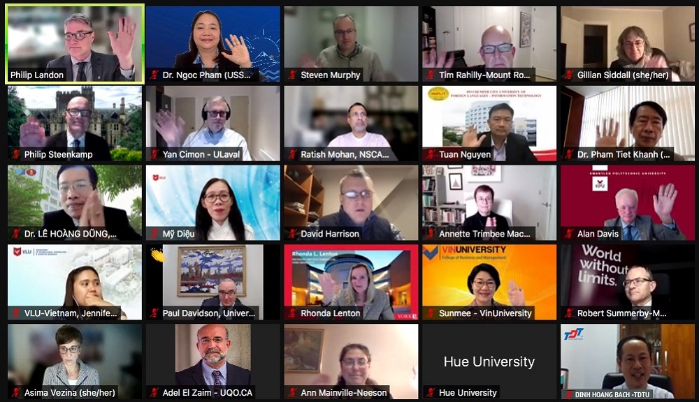 At the discussion session, the parties shared about cooperation opportunities in higher education between Vietnam and Canada.