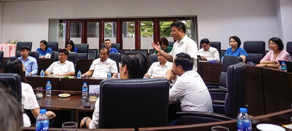 PGS.TS. Hà Trần Phương mong muốn học tập một số kinh nghiệm thực tiễn từ quá trình tự chủ của TDTU.