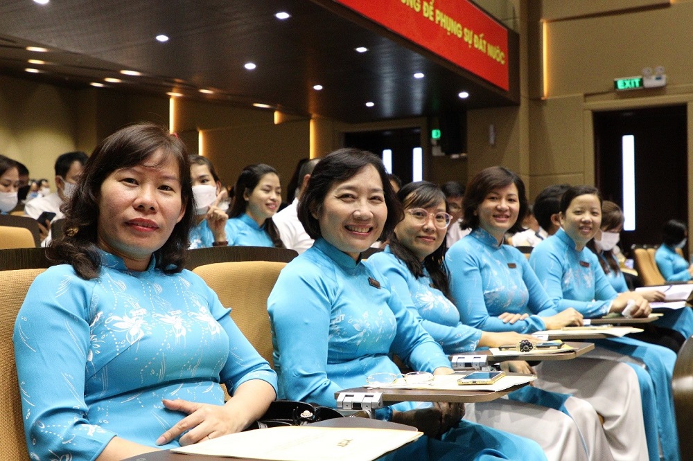 Đại biểu tham dự Hội nghị.