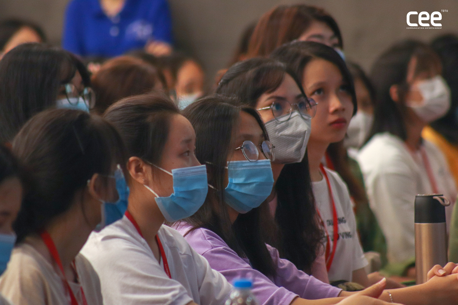 Tân sinh viên tham dự tập huấn