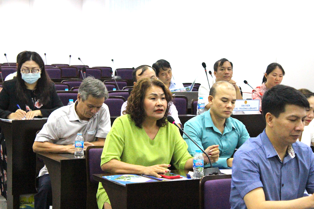 Đại diện các trường liên kết tham gia thảo luận.