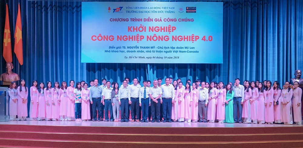 Diễn giả công chúng