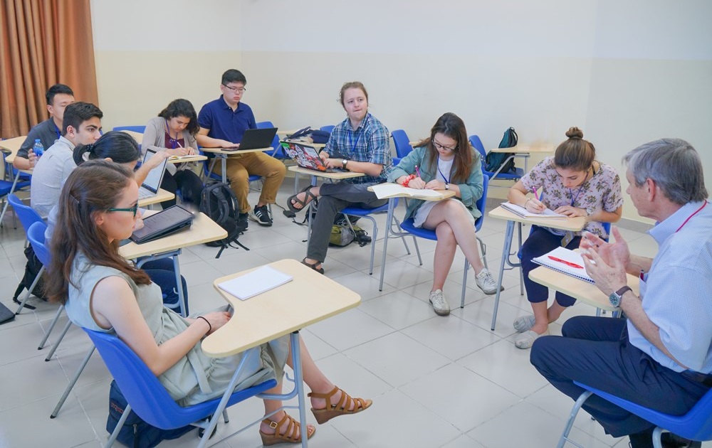 Buổi học chuyên đề về quan hệ lao động