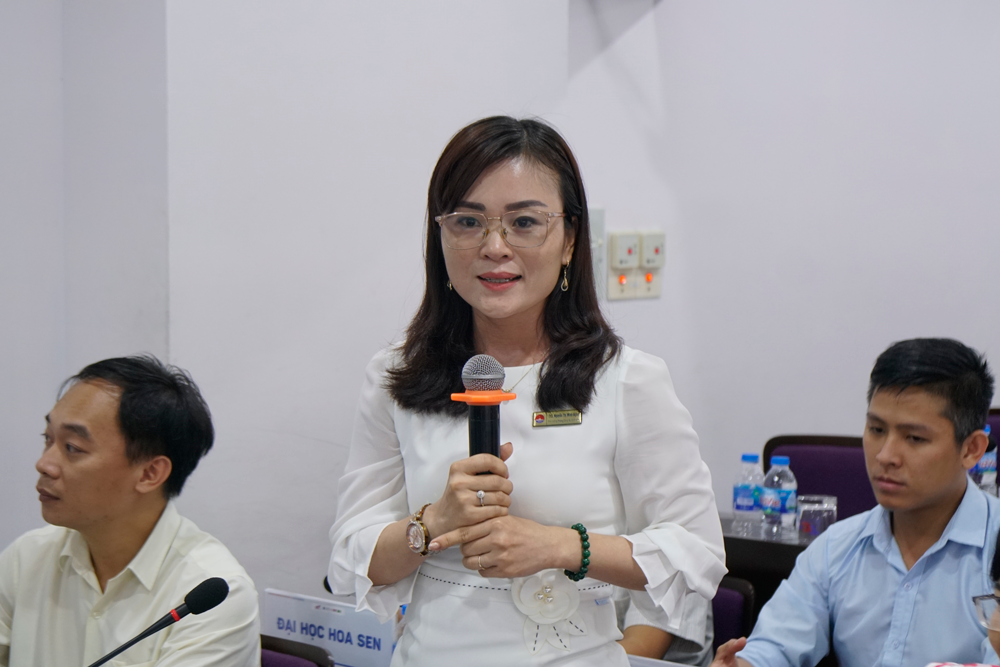 Đại biểu đến từ Học viện cán bộ tham gia thảo luận